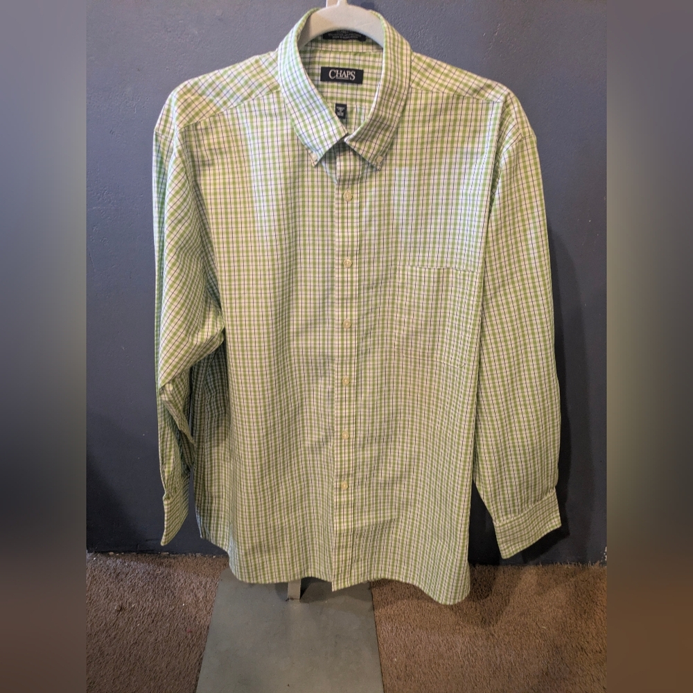 Chaps Men's Wrinkle Free Green Checkered Dress Shirt 17 32/33